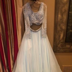 Mac Douggal prom dress